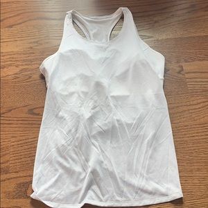 Lululemon 2 in one tank